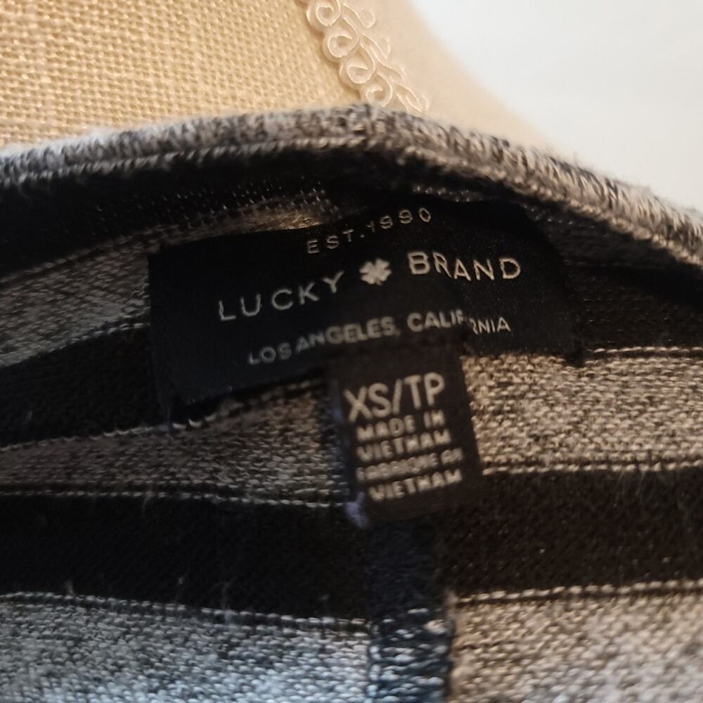 Lucky Brand Sweater Black Gray Pullover Striped Crewneck Pocket Size XS - Picture 4 of 4